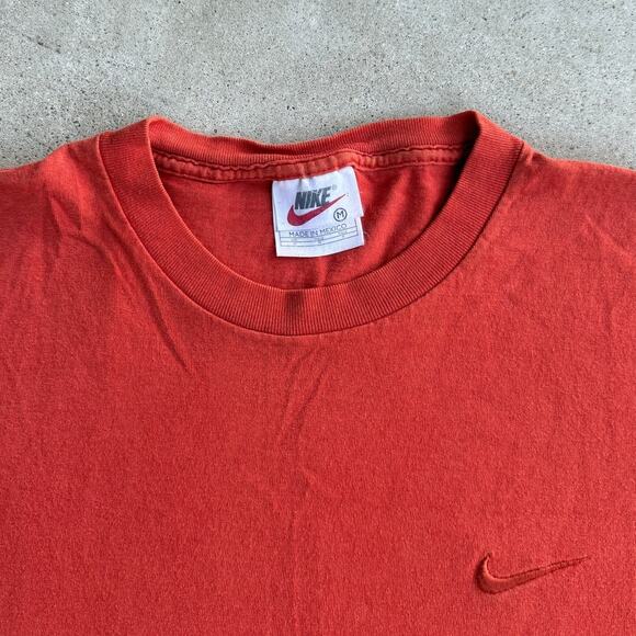Vintage Orange 90s Nike Gym Shirt with Embroidered Nike Swoosh Y2K Size Medium - Picture 5 of 6